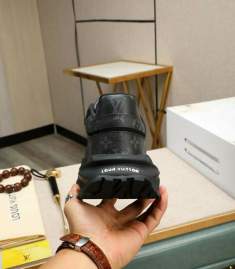 Picture of Louis Vuitton Shoes _SKULVsz38-46mnf105217316